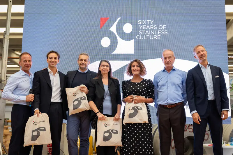 OIKI 60 anni - foto 24